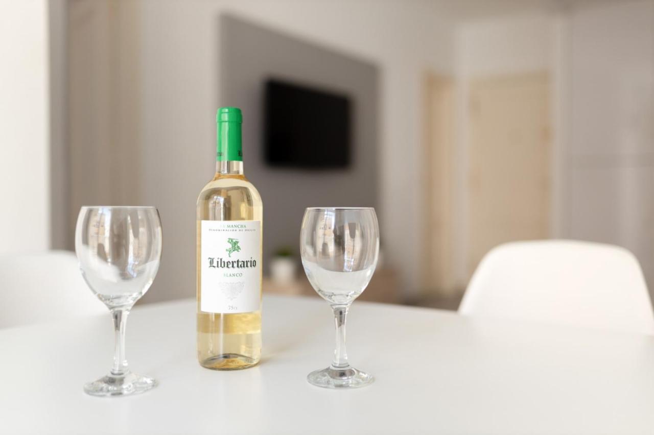 Апартаменти Apartament U Wiesia Торрев'єха Екстер'єр фото